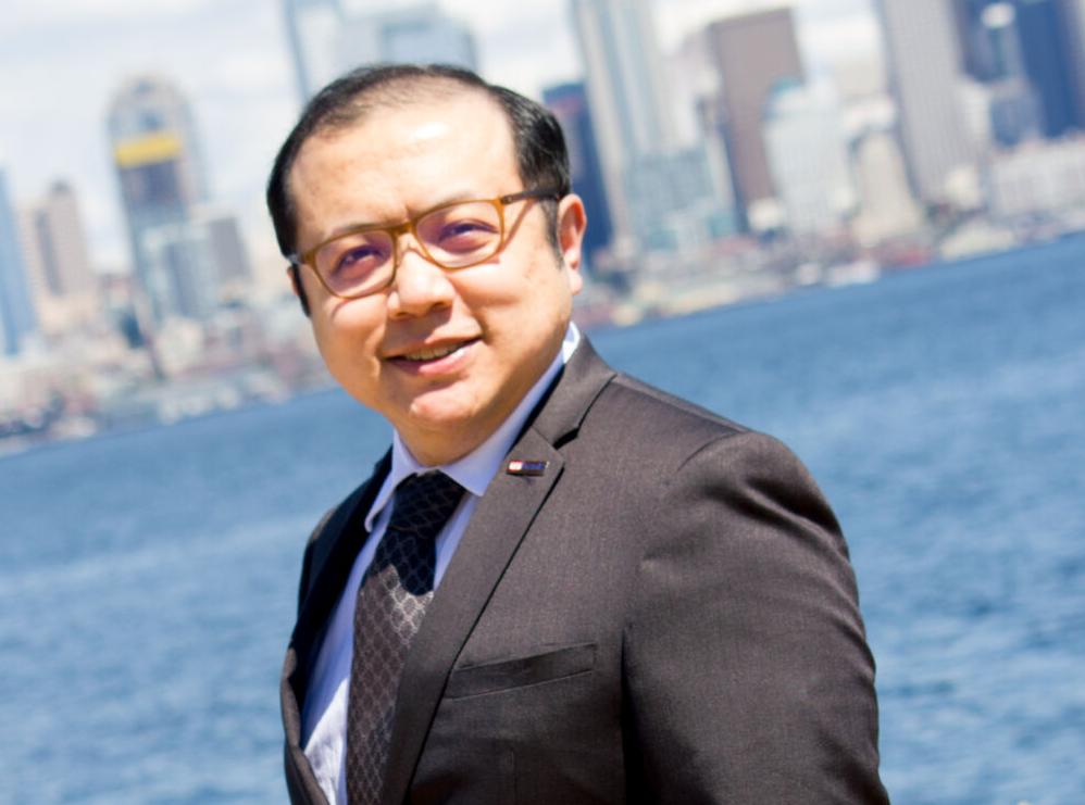 Rocky Fong 1.jpg